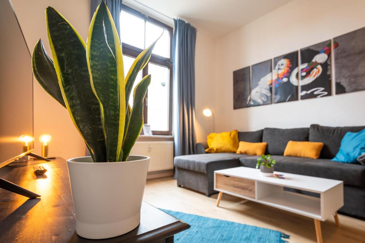 Blue Chili 18 Zentrales City-Apartment Am Hasselbachplatz, 4 Personen Maagdenburg Buitenkant foto