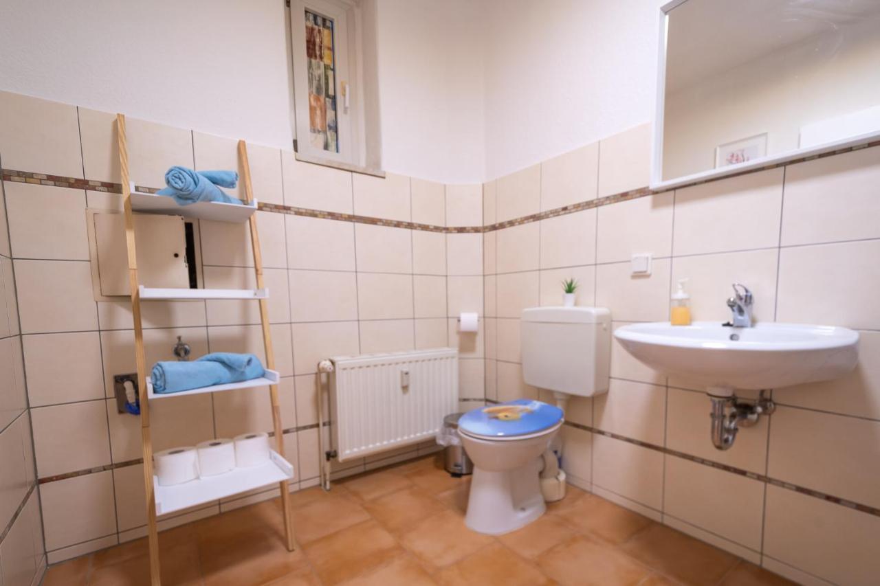 Blue Chili 18 Zentrales City-Apartment Am Hasselbachplatz, 4 Personen Maagdenburg Buitenkant foto