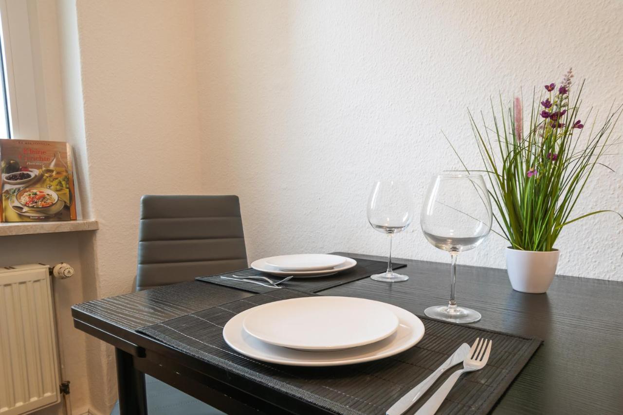 Blue Chili 18 Zentrales City-Apartment Am Hasselbachplatz, 4 Personen Maagdenburg Buitenkant foto